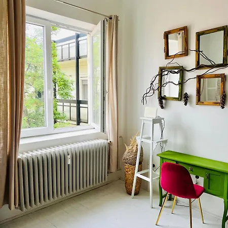 Apartament Stylish Delight In Downtown Of Debreczyn Zewnętrze zdjęcie