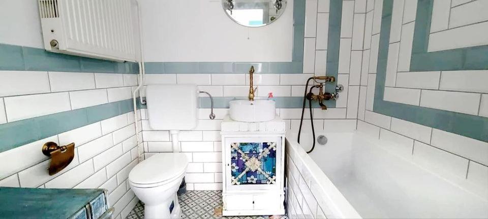 Stylish Delight In Downtown Of Apartmán *